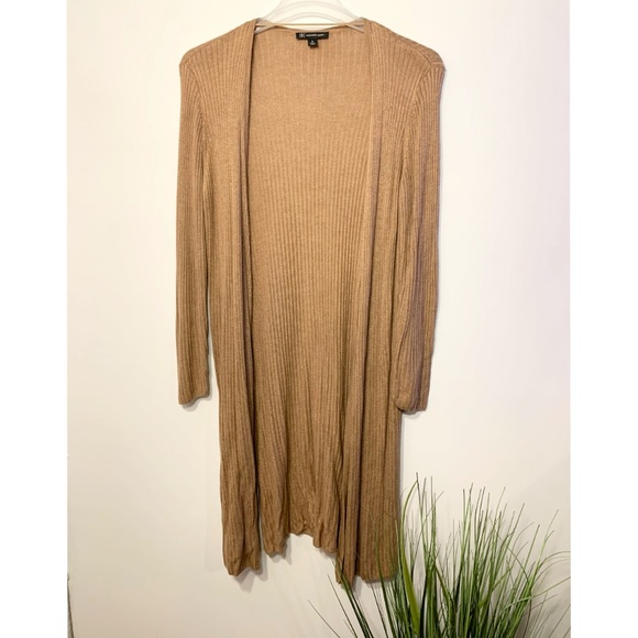 ๐๐ฐ๐ฏ๐จ ๐ค๐ข๐ณ๐ฅ๐ช๐จ๐ข๐ฏ - Picture 1 of 1